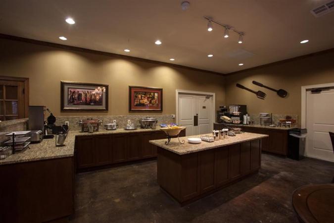 The Lodge At Kenedy ภายนอก รูปภาพ